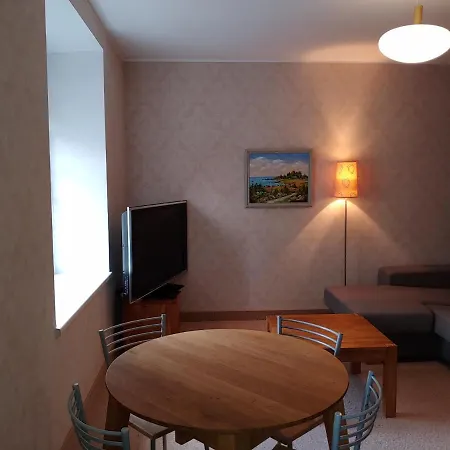 Saare 5 Apartmán *